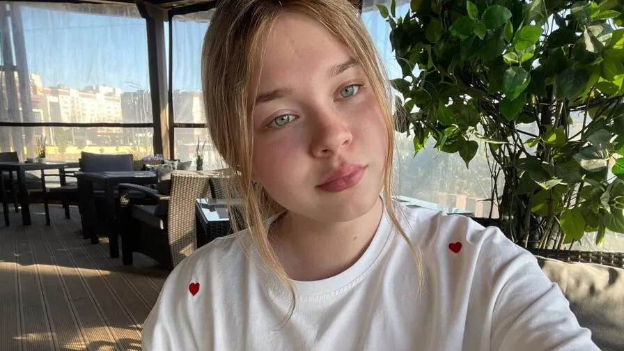 Chat with KendallHennig