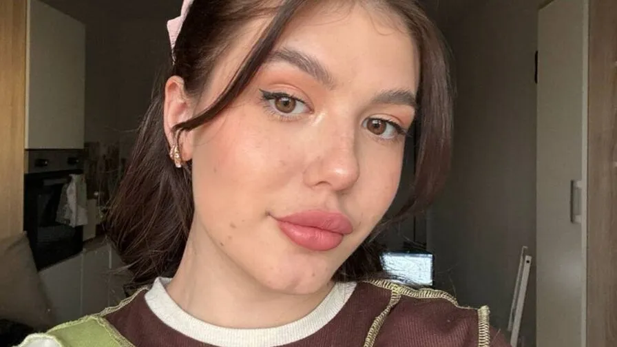 Chat with BryannaRoda