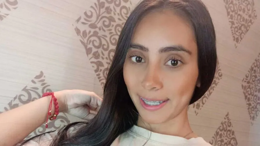 Chat with ScarlettHodson