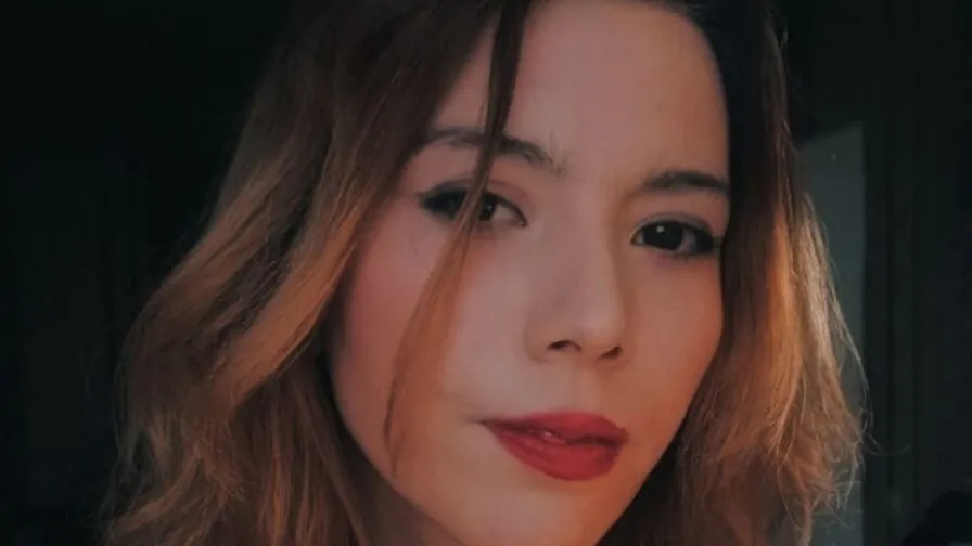 Chat with IrinaDemetro