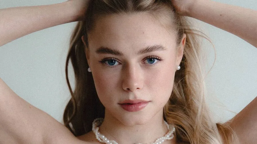 Chat with BrittaniBrogren
