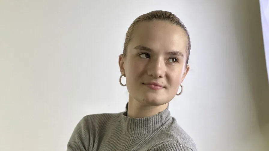 Chat with LorrianePytko