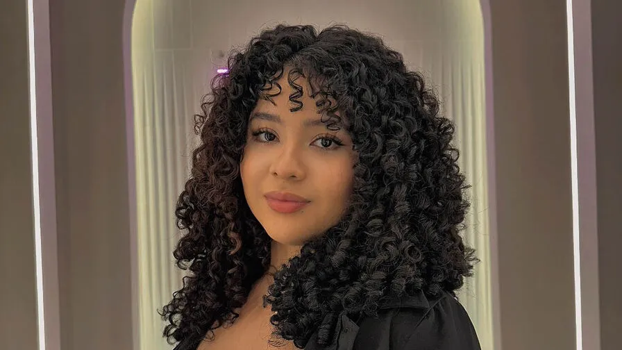 Chat with EmilyJey