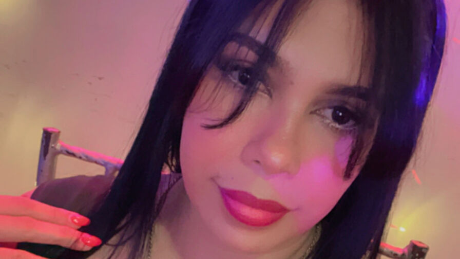 Chat with KamiThomas