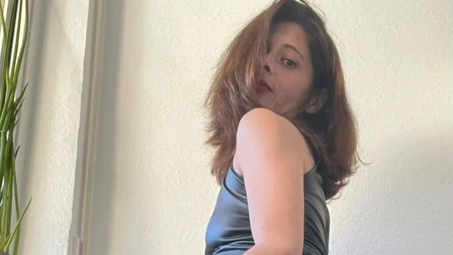 Chat with CattleyaQueen