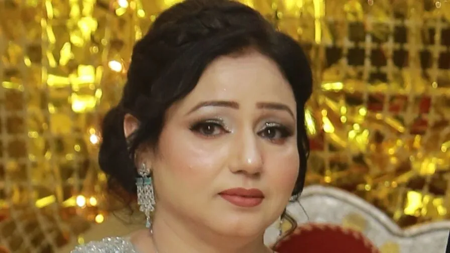 Chat with JesmineCherry