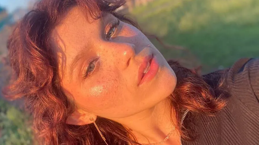 Chat with AstridChing