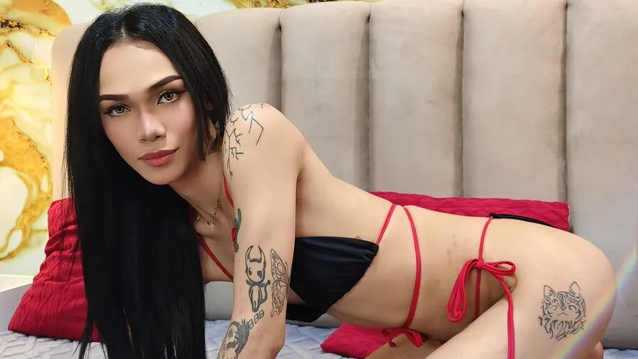 Chat with DannaSebastian