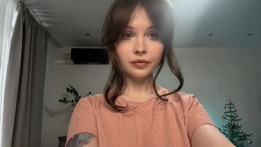 Chat with LiliJana