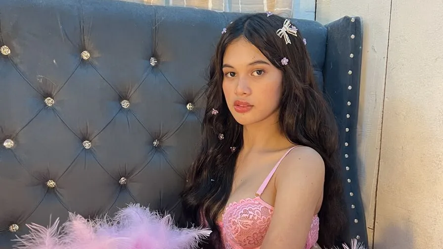 Chat with KimberlyGuidotti