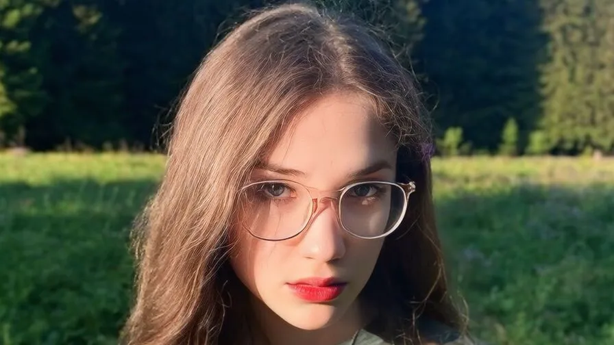 Chat with JaniseZeiger