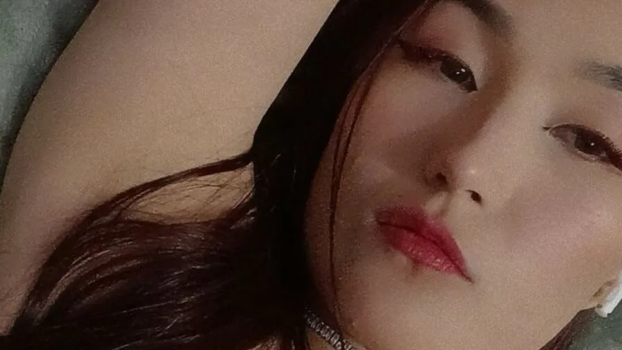 Chat with MaragaretSvedine