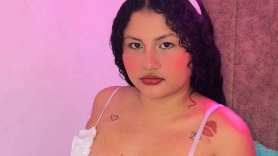 Chat with AnastaciaMessy