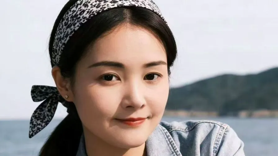 Chat with XiaJiaojiao