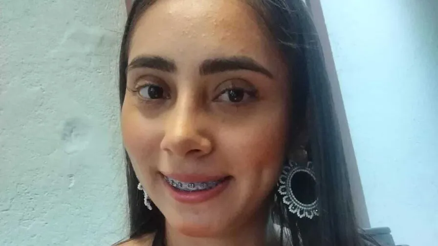 Chat with ScarlethMills