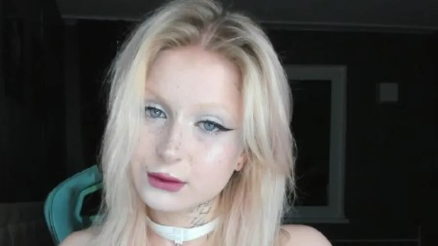 Chat with AmeliaVenn