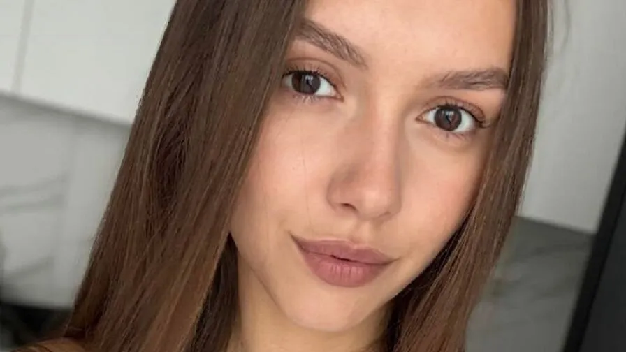 Chat with GeralynSchuck