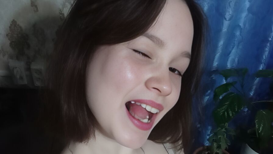 Chat with MathildaSandberg