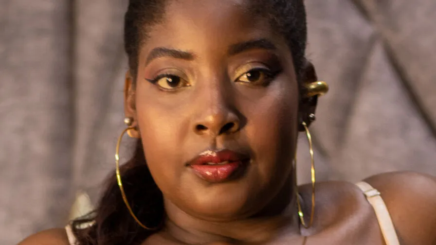 Chat with AprilSterling