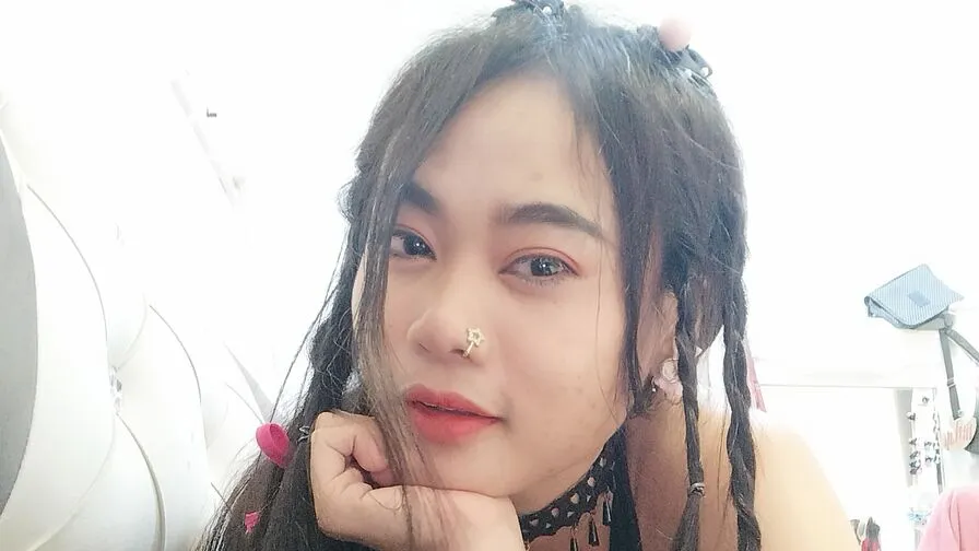 Chat with VeraNyx
