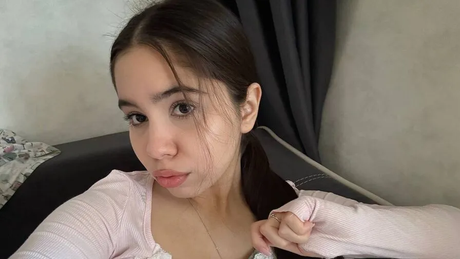 Chat with JocelynRabold