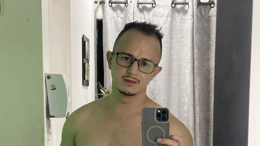 Chat with SamuelNoah