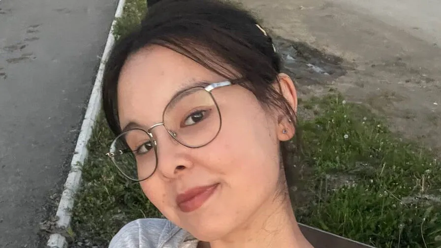 Chat with FlorentinaPinson