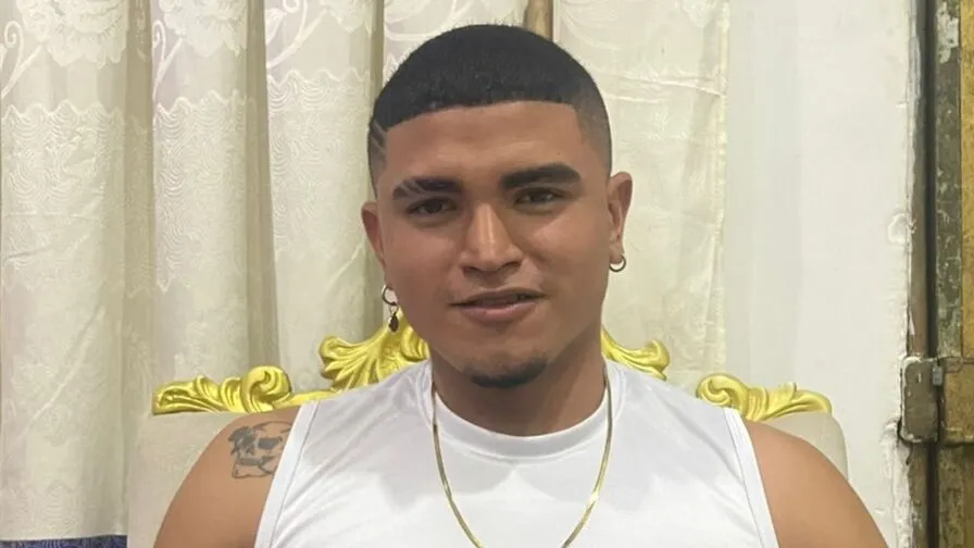 Chat with AldahirBrowns