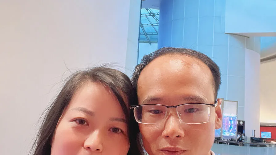 Chat with LiangAndYing