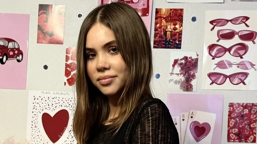 Chat with OteliaMachinsky