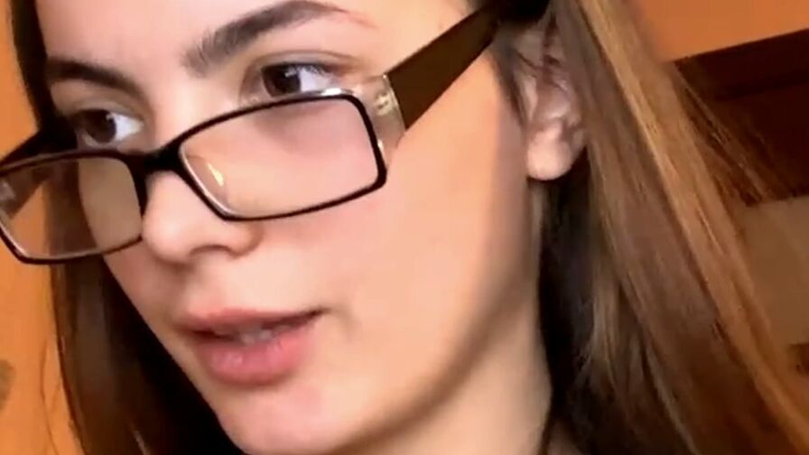 Chat with ChaeDelarme