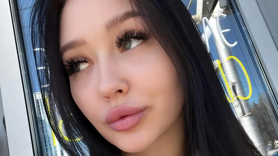 Chat with TishaCouret