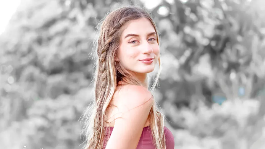 Chat with AnyaKursov