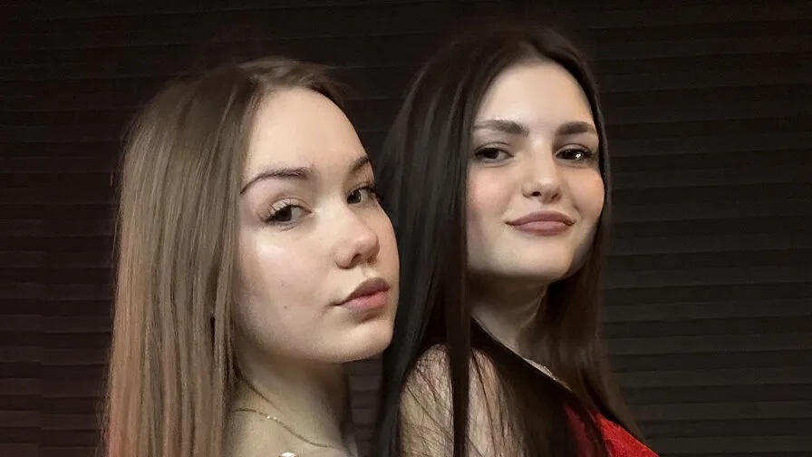 Chat with MaybelleAndKayle