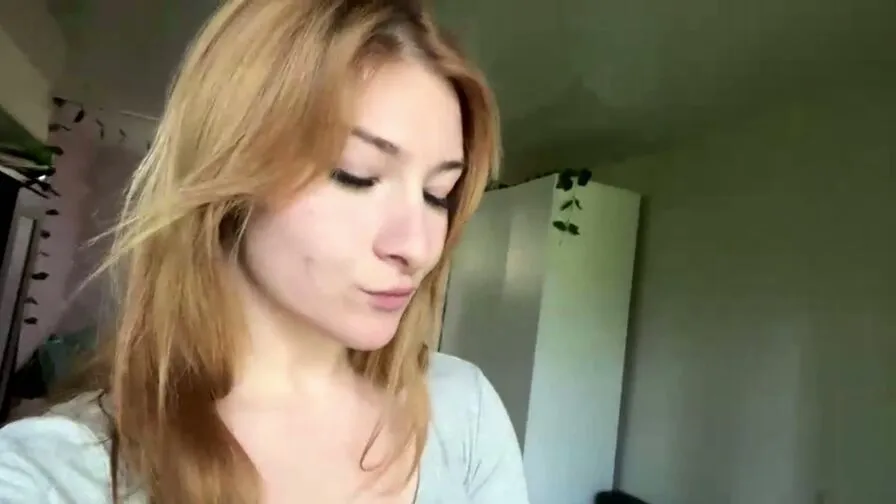 Chat with FereykaSimons