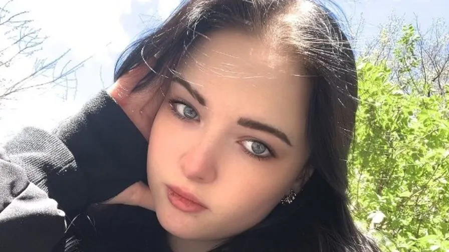 Chat with KelleeLobdell