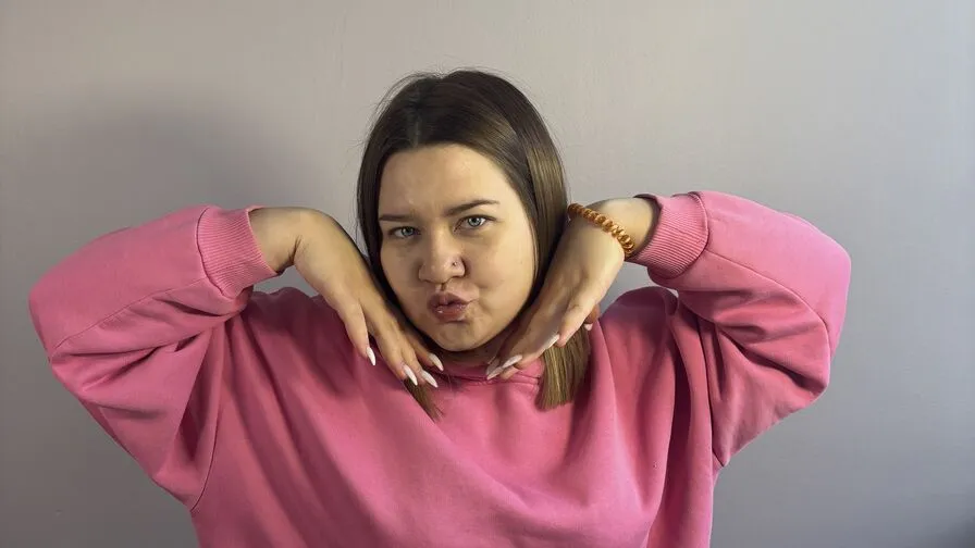 Chat with NatashaBierner