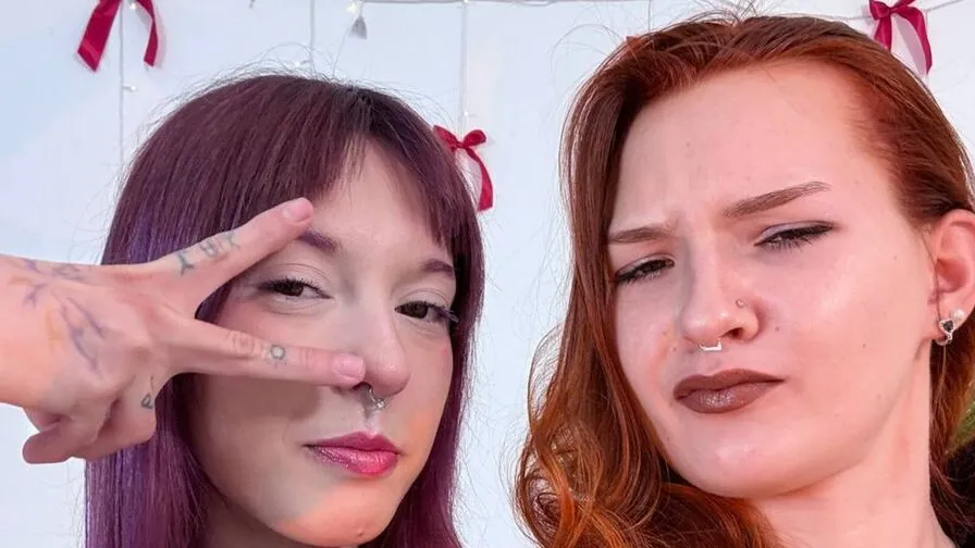 Chat with LaraBritney