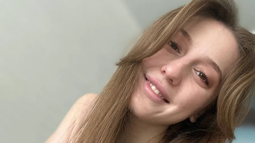 Chat with AshliOlivero