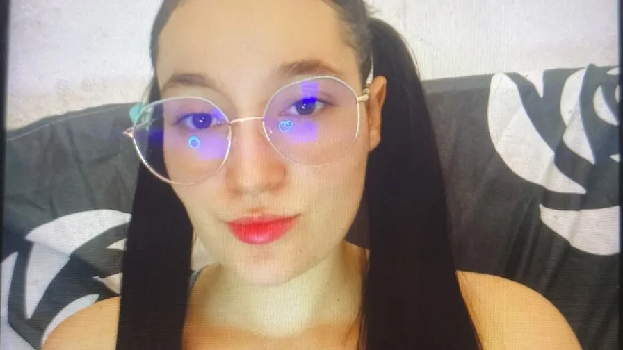 Chat with KristalVegga