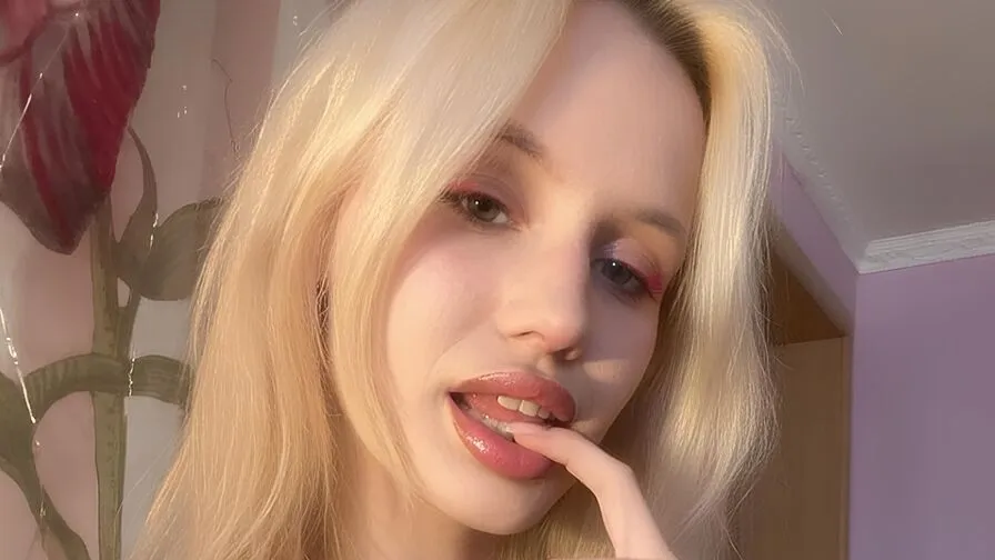 Chat with AricaMordino