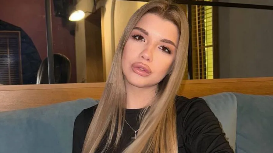 Chat with EmmyRamsdell