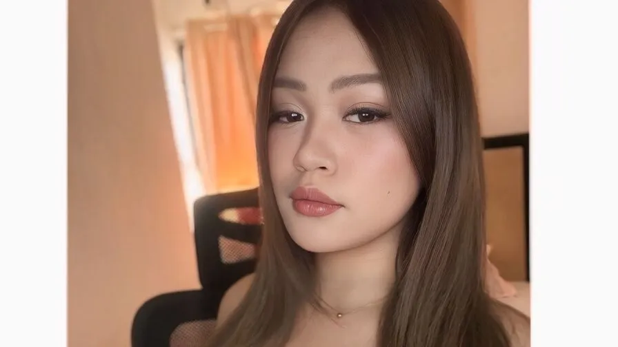 Chat with HaileySaint