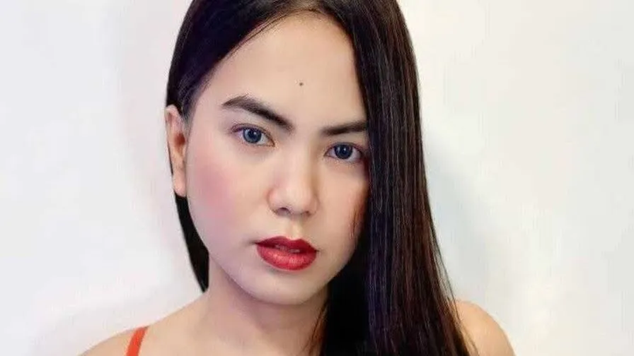 Chat with DhanikaKantutera