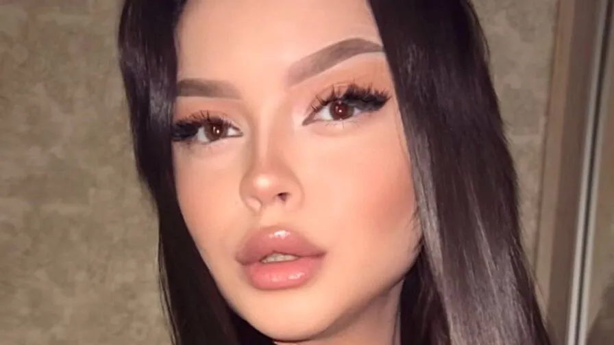 Chat with SophieDea