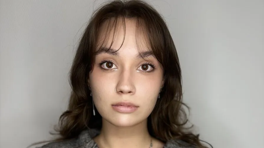 Chat with ElanaSondag