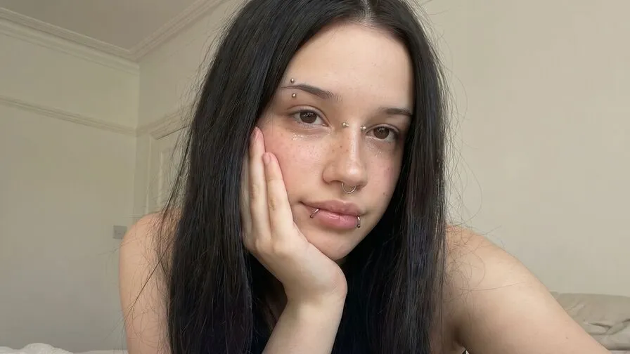 Chat with GaynellVitali