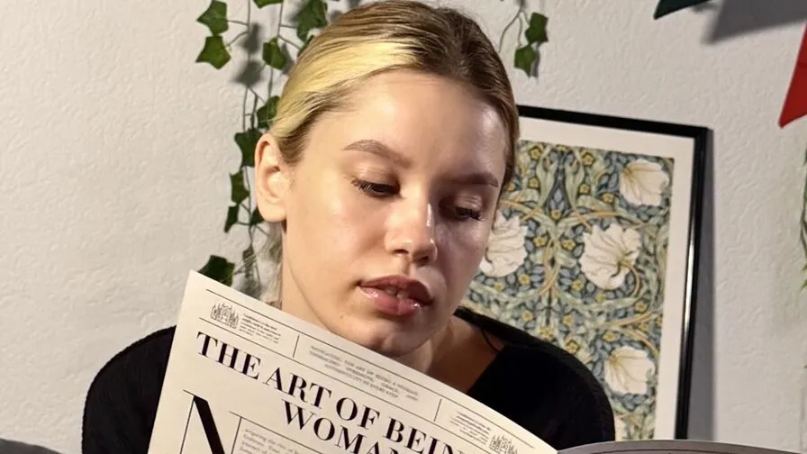 Chat with AngelenaGleghorn