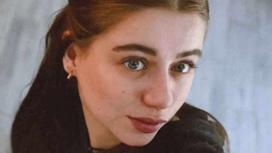 Chat with MarielaNemec