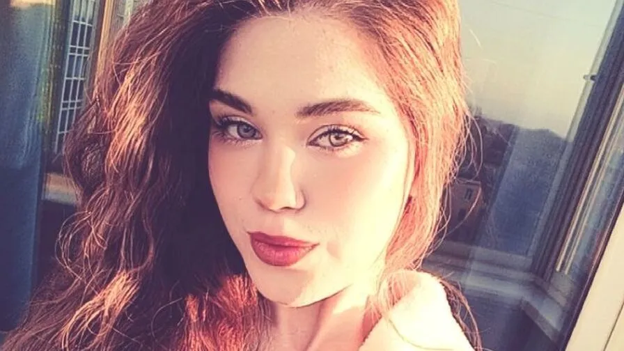 Chat with EleonorCancio